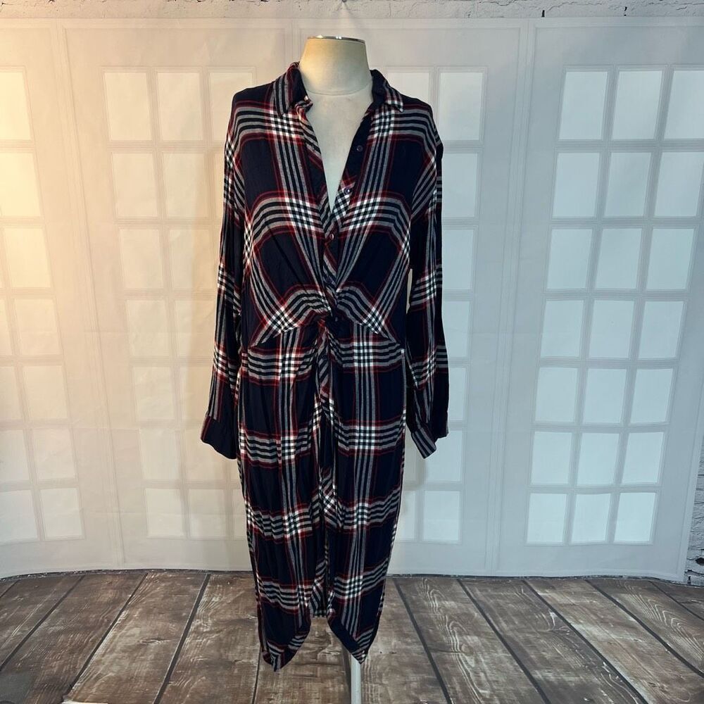 🔥🔥 5/$25 sale 🔥🔥 Fashion To Figure Blue Red Long Plaid Button Front Twist tunic